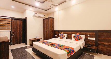 FabHotel Bunny Inn Room Type - Executive Room FabHotel Bunny Inn Room Type - Executive Room