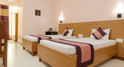 HOTEL ABHILASHA Room Type - Deluxe Twin Room