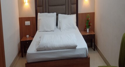 Hotel City Palace Room Type - Standard AC Room