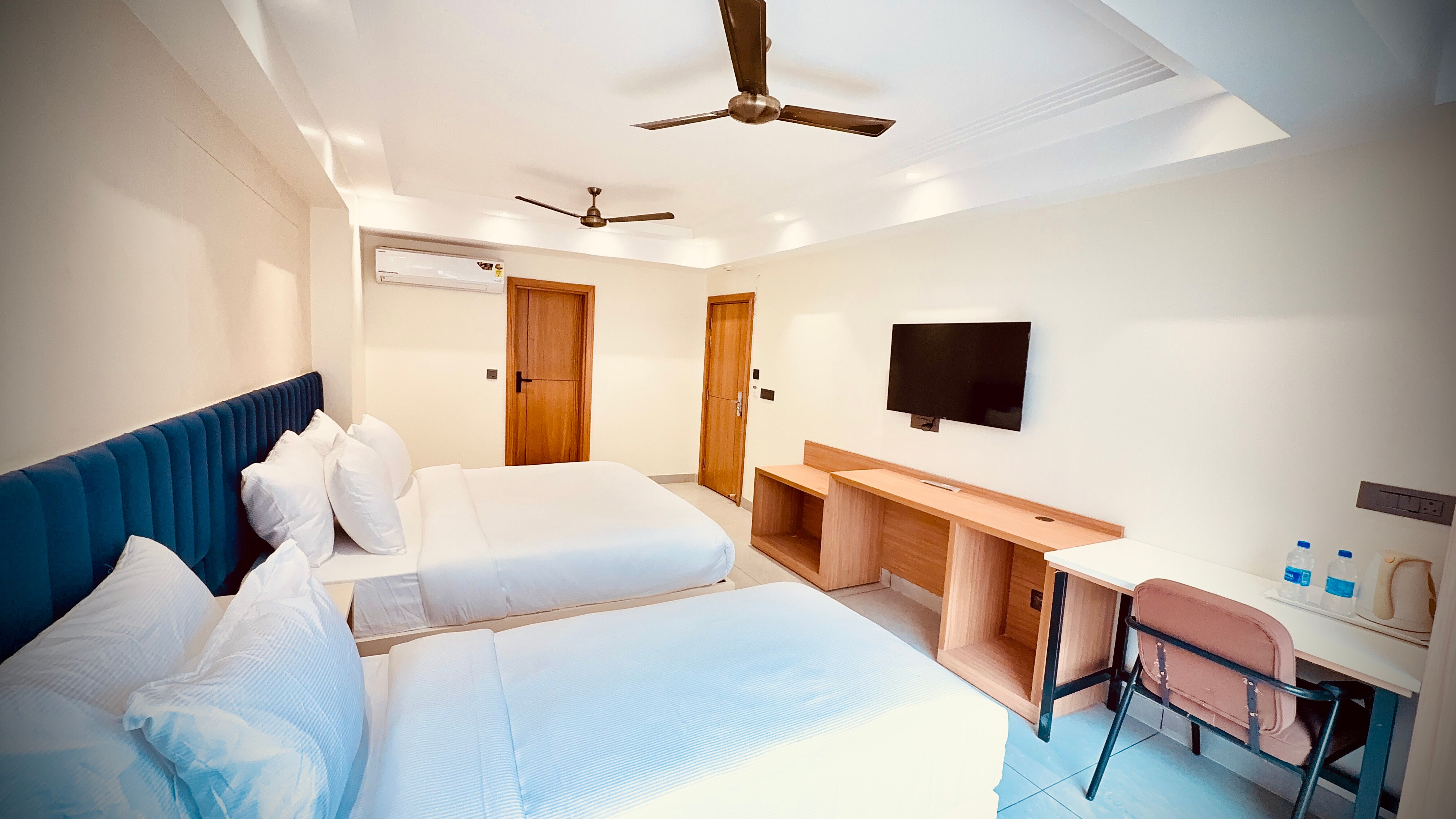 BB Palace-A Boutique Hotel - Tap to explore photos