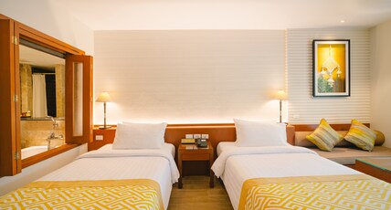 The Royal Paradise Hotel & Spa Room Type - Deluxe Room - Royal Wing with Bathtub The Royal Paradise Hotel & Spa Room Type - Deluxe Room - Royal Wing with Bathtub