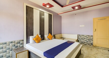 Hotel BDS International Room Type - Super Deluxe