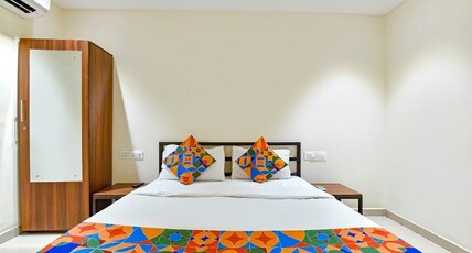 Hotel Happy Rooms Room Type - Deluxe Rooms