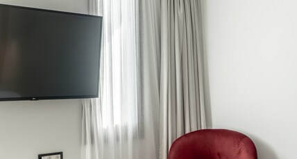 Cresanto Luxury Suites Room Type - Deluxe Suite with Sea View & Hot Tub