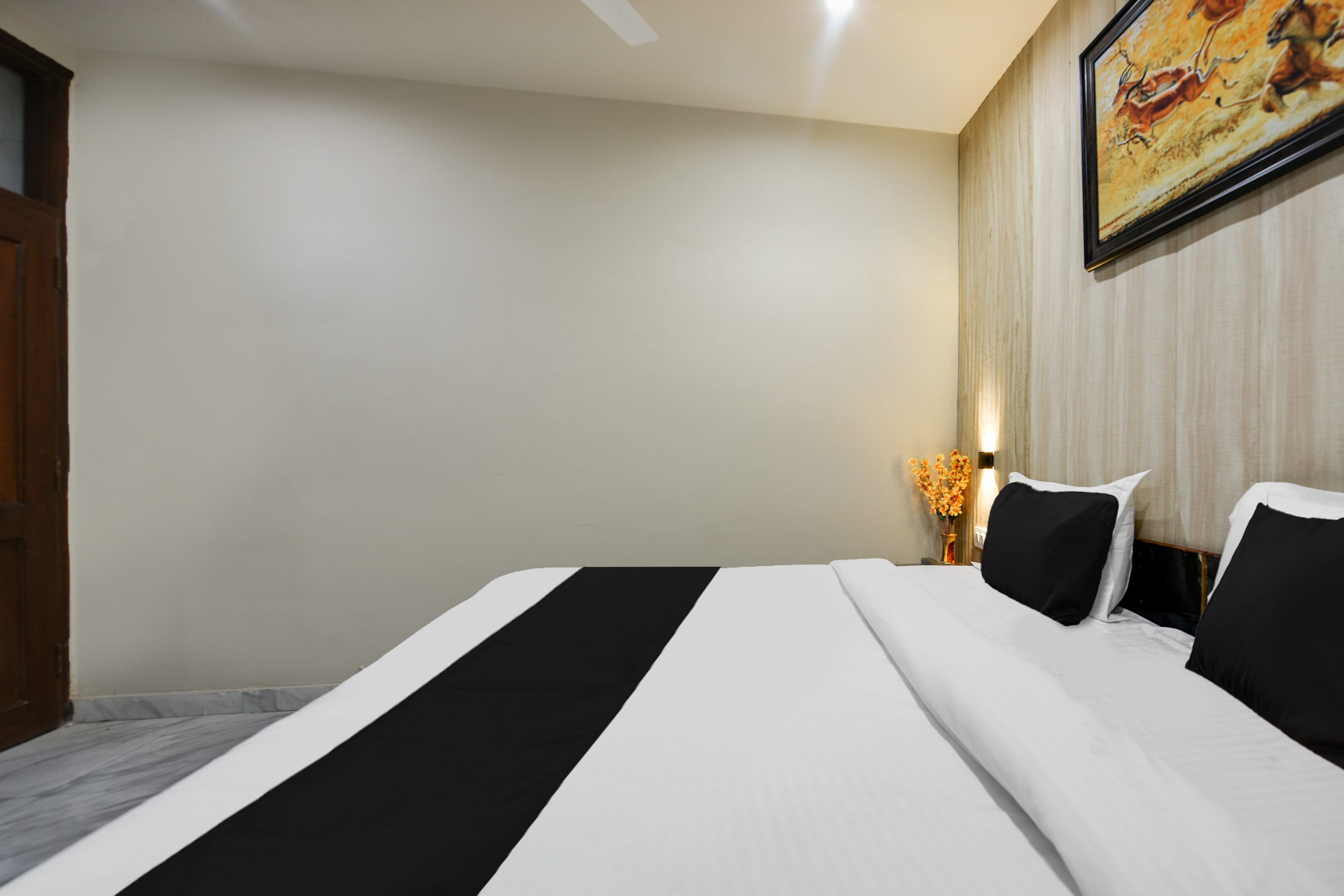 Super Hotel O Galaxy - Tap to explore photos