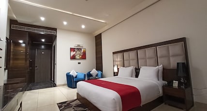 RADIANCE PARK Room Type - SUPER DELUXE WITH BALCONY RADIANCE PARK Room Type - SUPER DELUXE WITH BALCONY