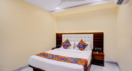 FabHotel Majestic Crest Room Type - Deluxe Room