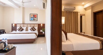 Crestmont Admire Near Lake Pichola Udaipur Room Type - Grand Super Deluxe Room
