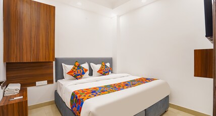 FabHotel Ostan Stayz 15 - Noida Sector-15 Room Type - Executive Room