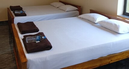 Dolphin BeachStay Room Type - Bedroom 2