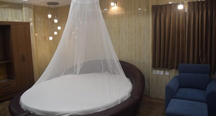 ESAKKI EMPIRE Room Type - SUITE
