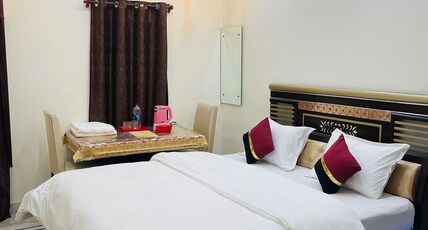 Homestay Comforts | 500m from Airport Room Type - Deluxe Room