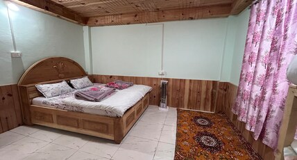 Vansh Green View Homestay Room Type - Standard Room