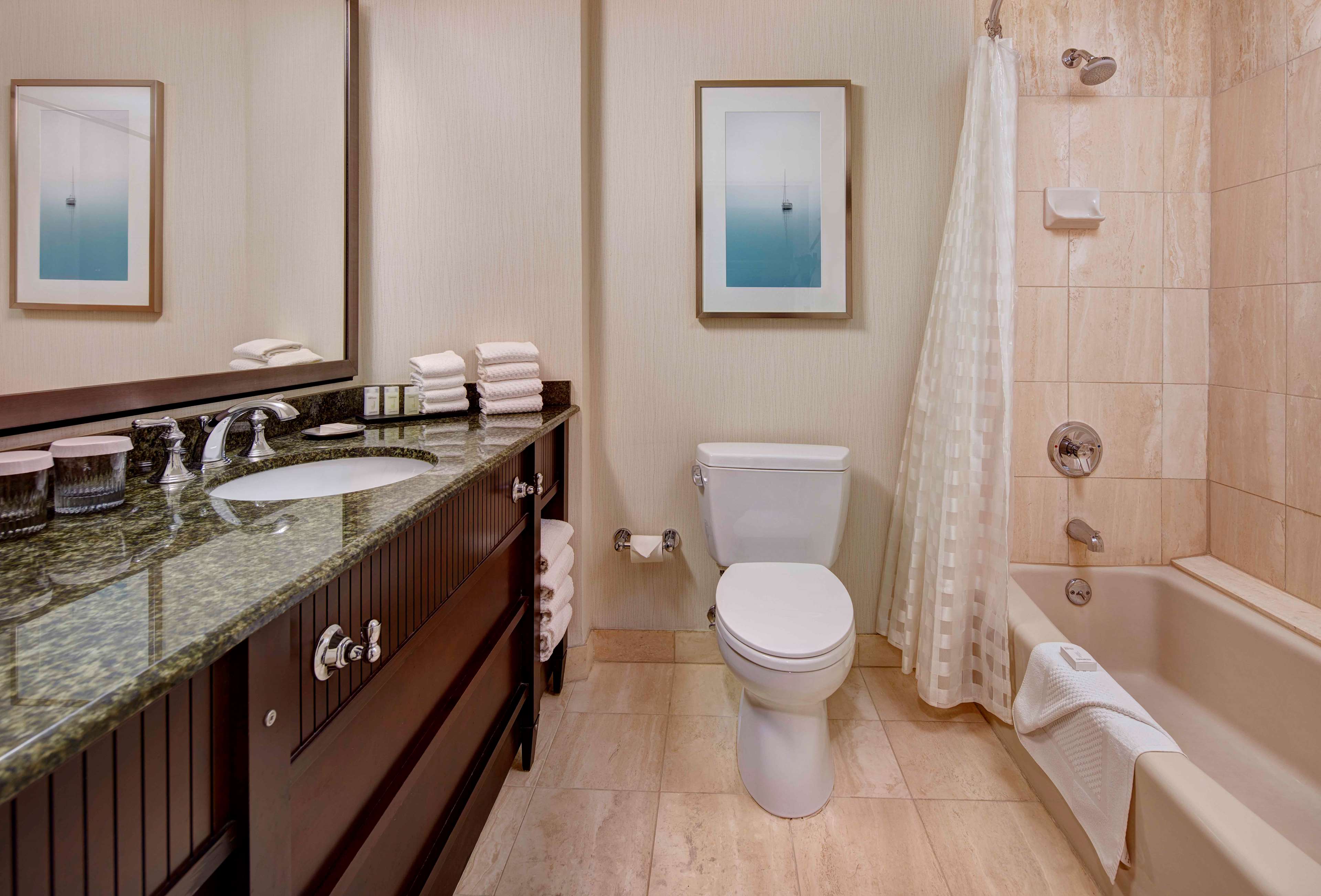 Embassy Suites by Hilton San Diego - La Jolla - Tap to explore photos