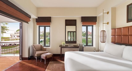 InterContinental Hanoi Westlake Room Type - 1 King Classic Overwater City View InterContinental Hanoi Westlake Room Type - 1 King Classic Overwater City View