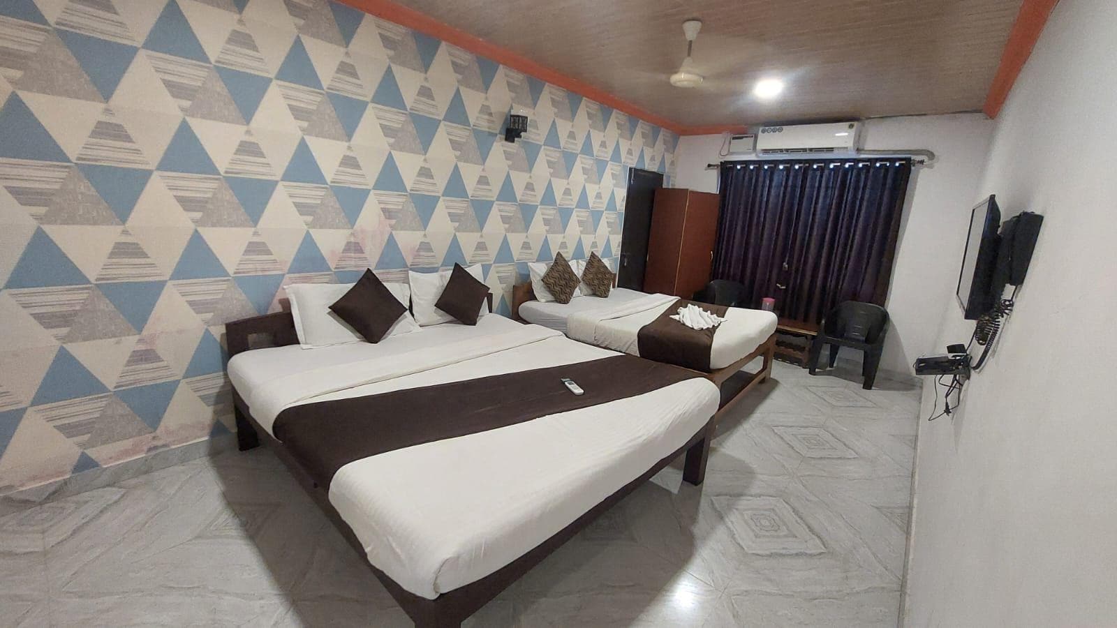 Sai Residency Baga - Tap to explore photos