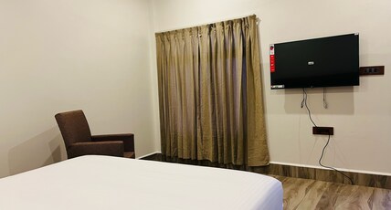 Manha Room Type - Executive King with Balcony ( No View)