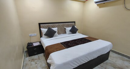 Hotel Shree Ganesh Room Type - Classic Room
