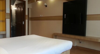 DARSHAN HOTEL OOTY Room Type - Executive (Non-view)