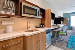 Home2 Suites by Hilton Savannah Midtown, GA
