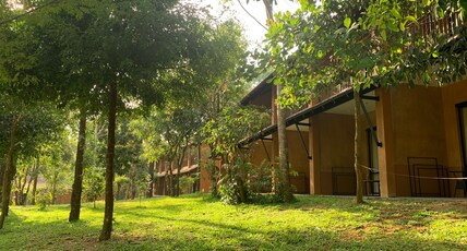 Klov Resort & Spa Room Type - Pool Garden view with Private Veranda