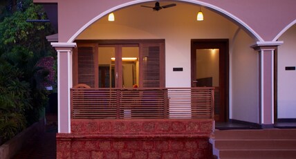 Dunhill Beach Resort Room Type - Luxury Courtyard Room