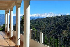 Hotel Taj Himalaya khirsu