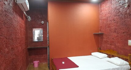 Aisiri Comforts Beach Stay and Cafe Room Type - Standard Non AC Room