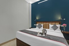 Super Townhouse swaroop inn