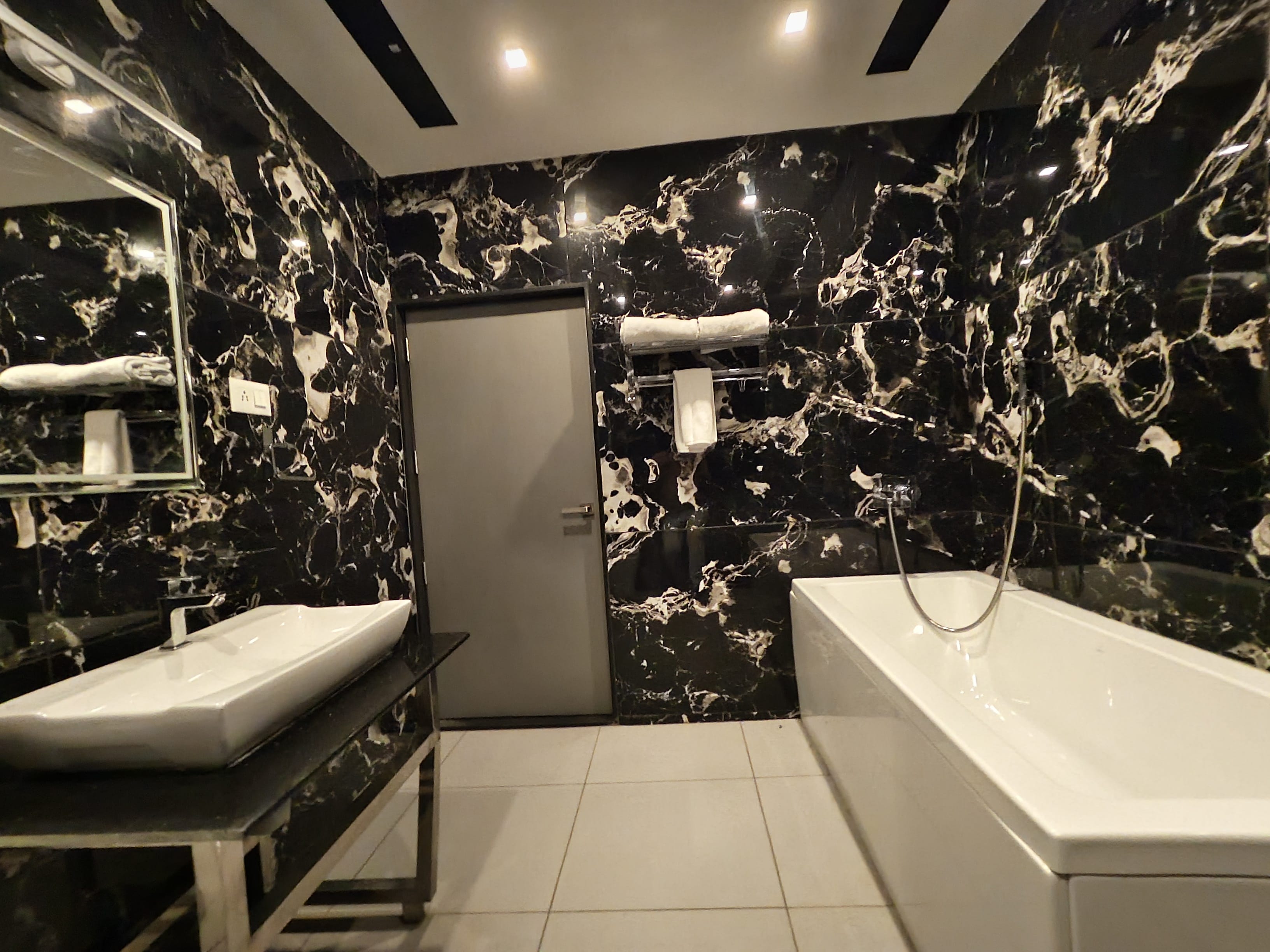 BLUE DIAMOND - Tap to explore photos