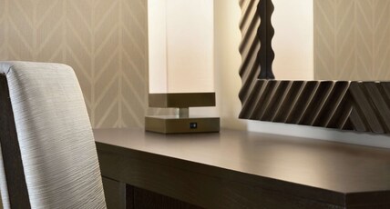Embassy Suites by Hilton Syracuse Destiny USA Room Type - 1KG 1 RM SUITE ACC HEARING