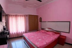 Geeta HomeStay Karanprayag