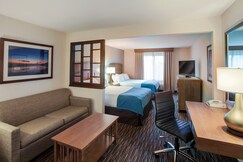Holiday Inn Express Hotel & Suites Carpinteria, an IHG Hotel