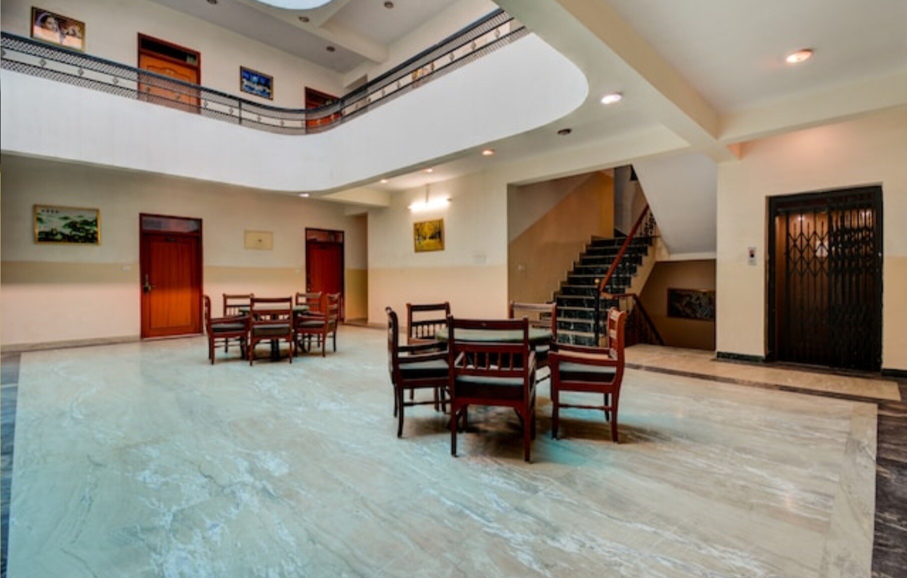 Main gallery