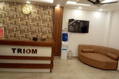 TRIOM HOTEL