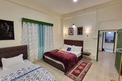 Entang Homestay 1.5 Km from MG Marg