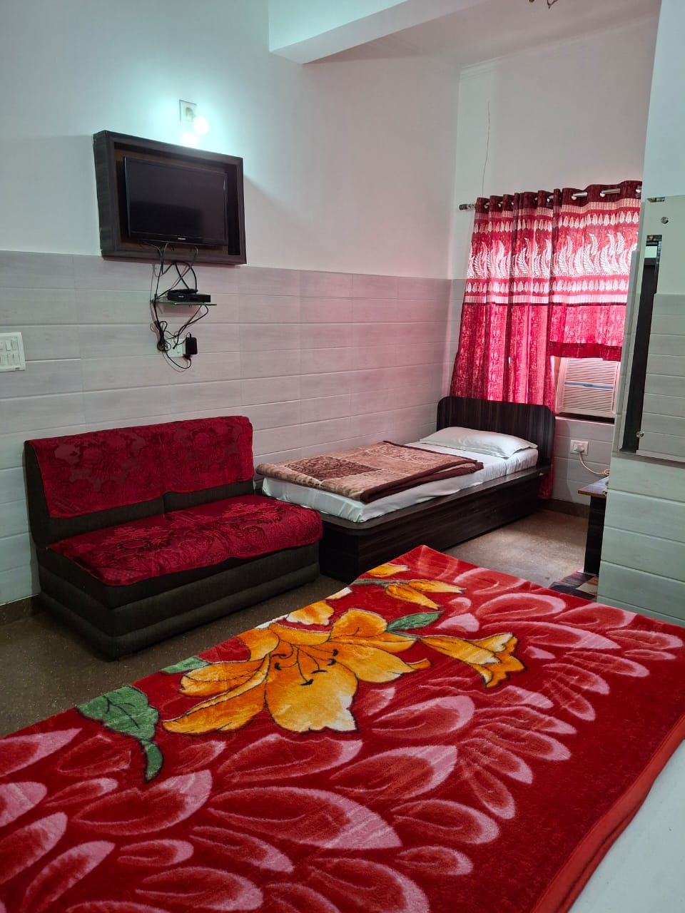 Pushpa Residency - Tap to explore photos