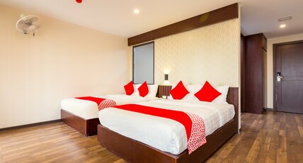 OYO 930 Thang Long Hotel Room Type - Deluxe Family Room
