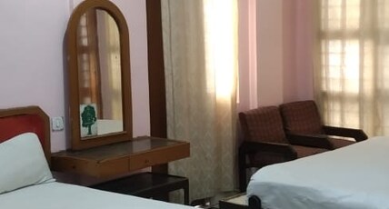 JAABILY BEACH INN Room Type - 5 Bed NON Ac Room