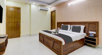 HOTEL CREST WOOD INN Room Type - Deluxe room