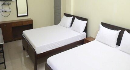 Hotel Geetha Residency Room Type - Deluxe Family 4 BED AC Room
