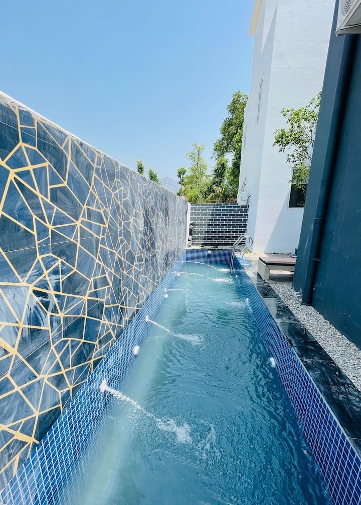 The Bourg Villa- A Luxurious Villa - Tap to explore photos