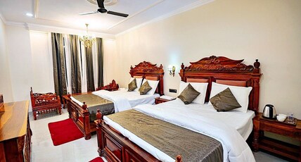 Hotel shringar mahal Room Type - President Suite Room