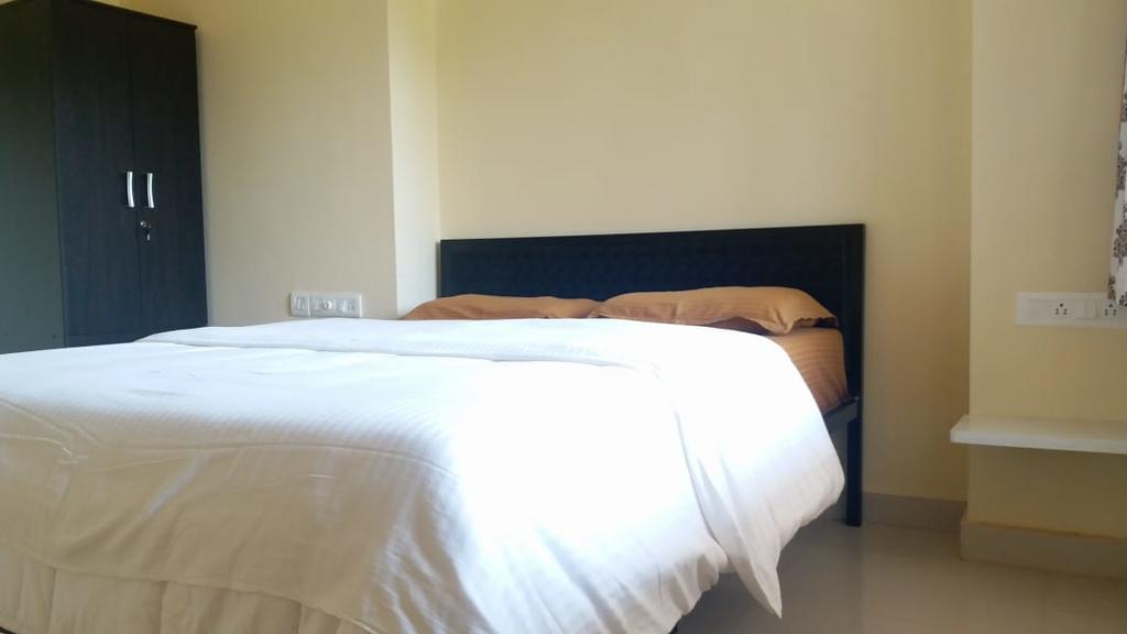 White Castles Anjuna Comfy Luxe Holiday Heaven - Tap to explore photos