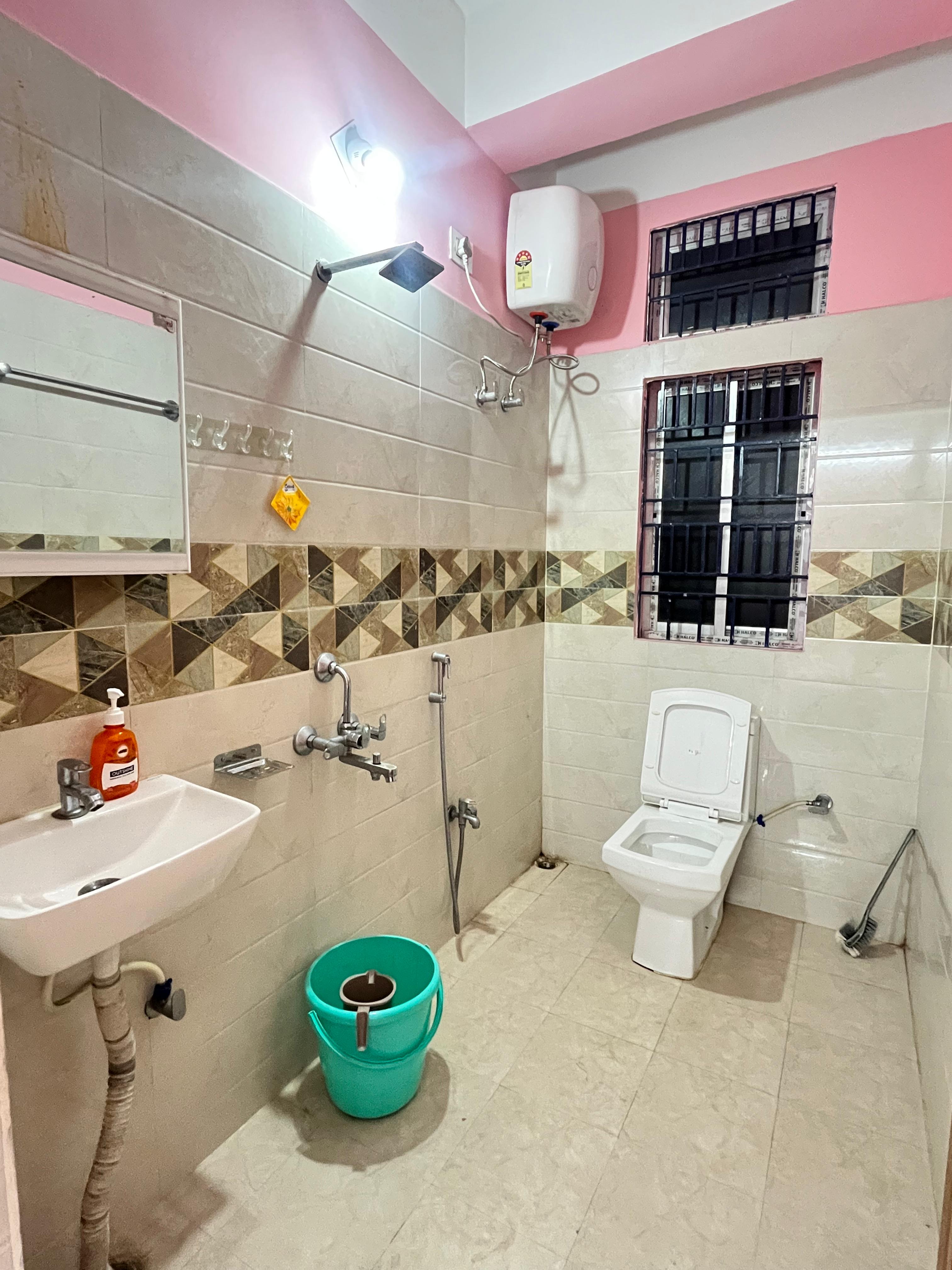 Lily Homestay Ghy - Tap to explore photos