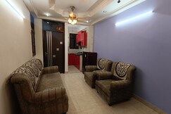 Photos of Capital Nest