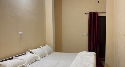 BACKPACKERS HUB Room Type - FAMILY ROOM