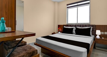 Super Collection O Tollygunge Formerly Mahamaya Step Inn Room Type - Deluxe