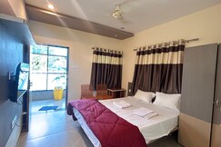 Hotel Chandralok Pure Veg Restaurant and lodge