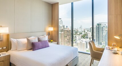 SKYVIEW Hotel Bangkok - Em District Sukhumvit 24 Room Type - Sky Grand Suite with Bathtub